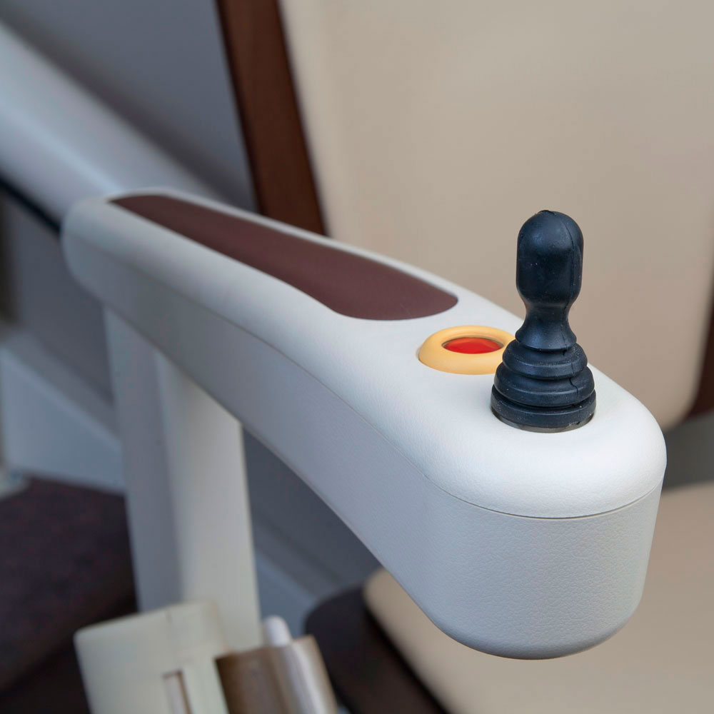 FITAL Treppenlift 1-Rohr Modell Alliance-EA - flexible Joystick-Steuerung